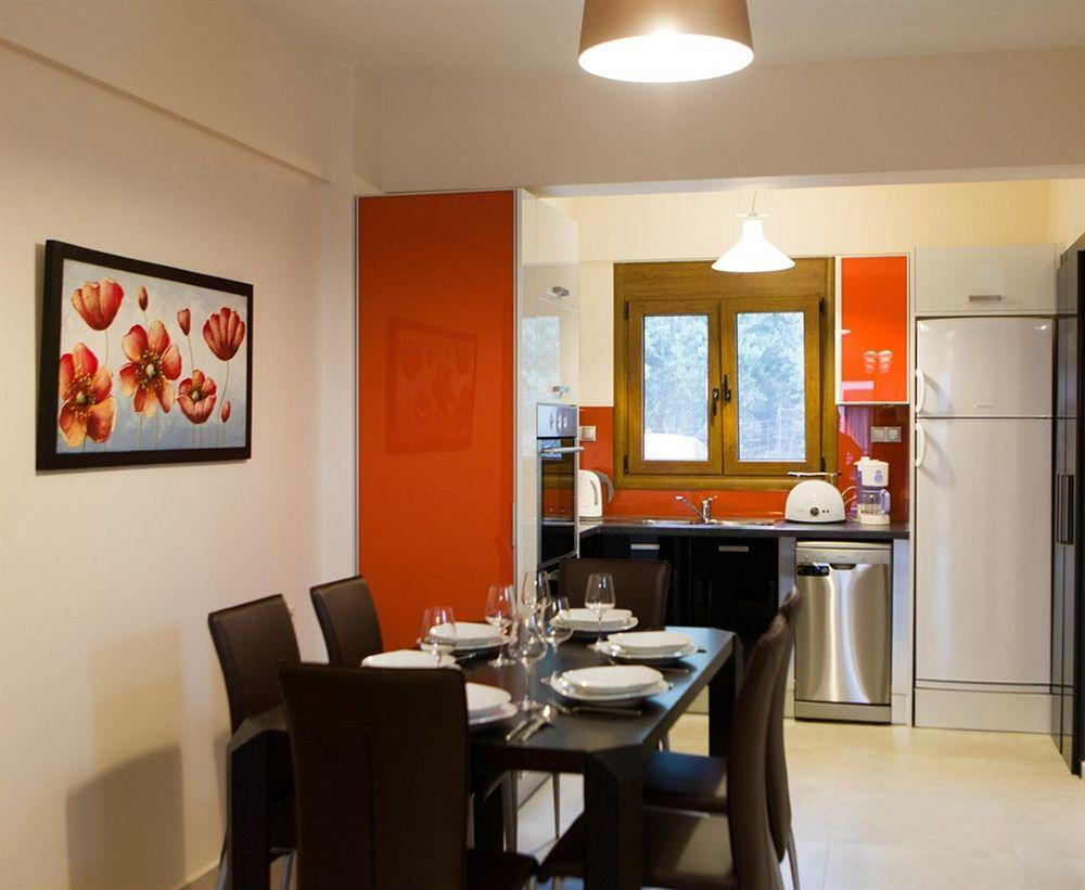 Pantheon Villas & Suites Vlikhádha Екстериор снимка