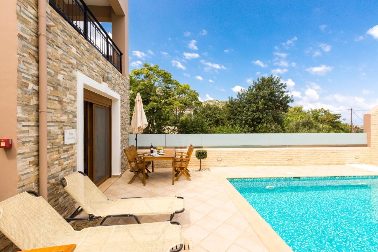 Pantheon Villas & Suites Vlikhádha Екстериор снимка