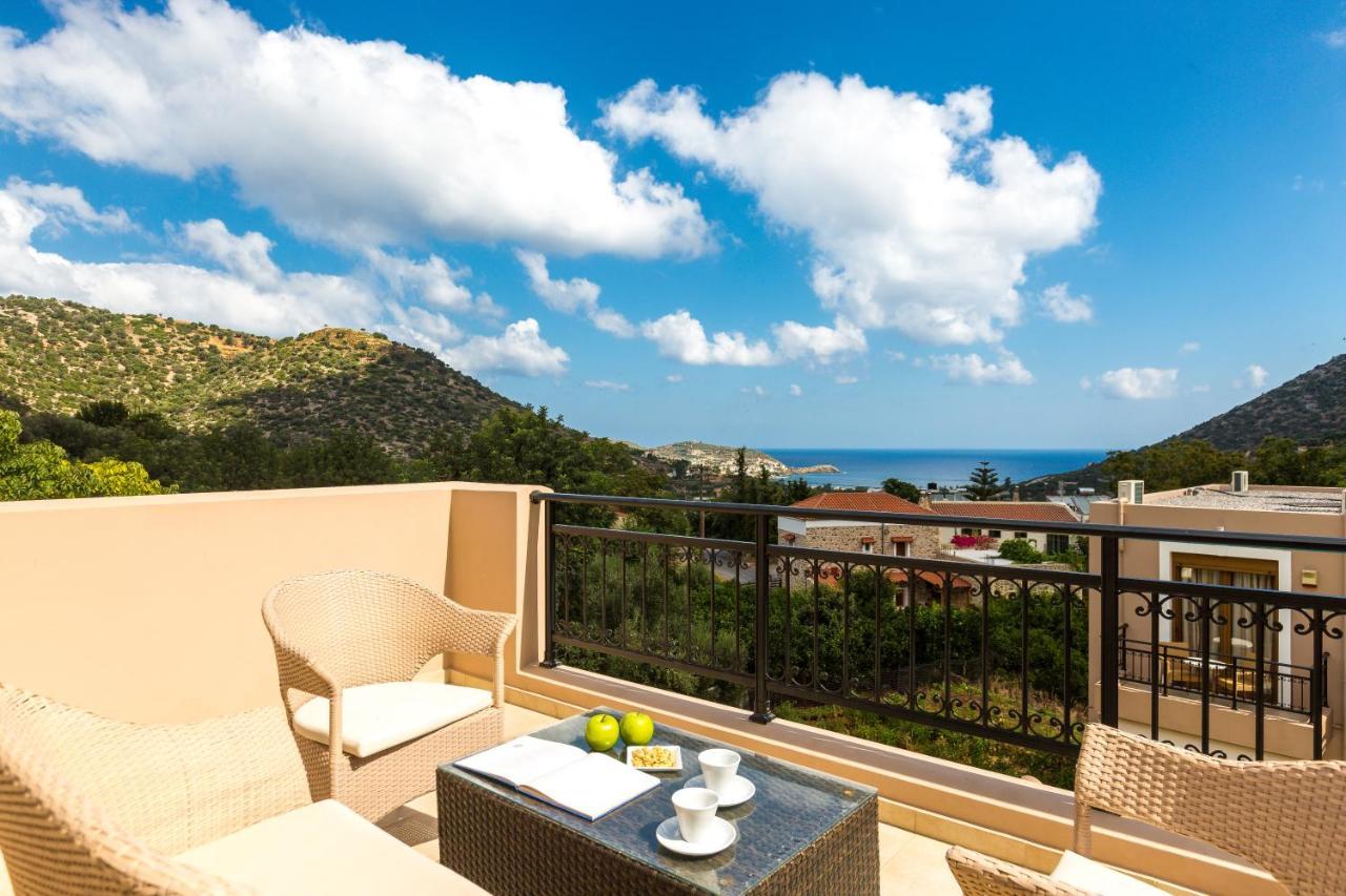 Pantheon Villas & Suites Vlikhádha Екстериор снимка